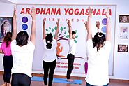 What are the prices of yoga teacher training course in Rishikesh?