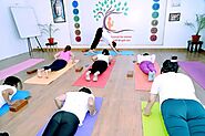 Where can I join the best 7-day yoga retreat centre in Rishikesh?