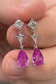 Unraveling the Secrets of Diamond Symbolism: Diamondtrends.net unravels the hidden secrets and symbolic meanings hidd...