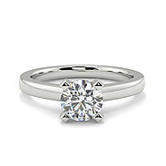 How to Choose the Perfect Solitaire Engagement Ring for Your Loved One