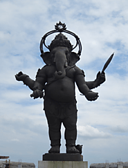 Chachoengsao: Giant Ganesh statue