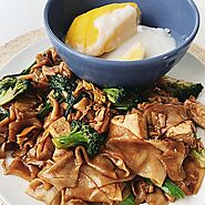 Pad See Ew (Wide Rice Noodles)