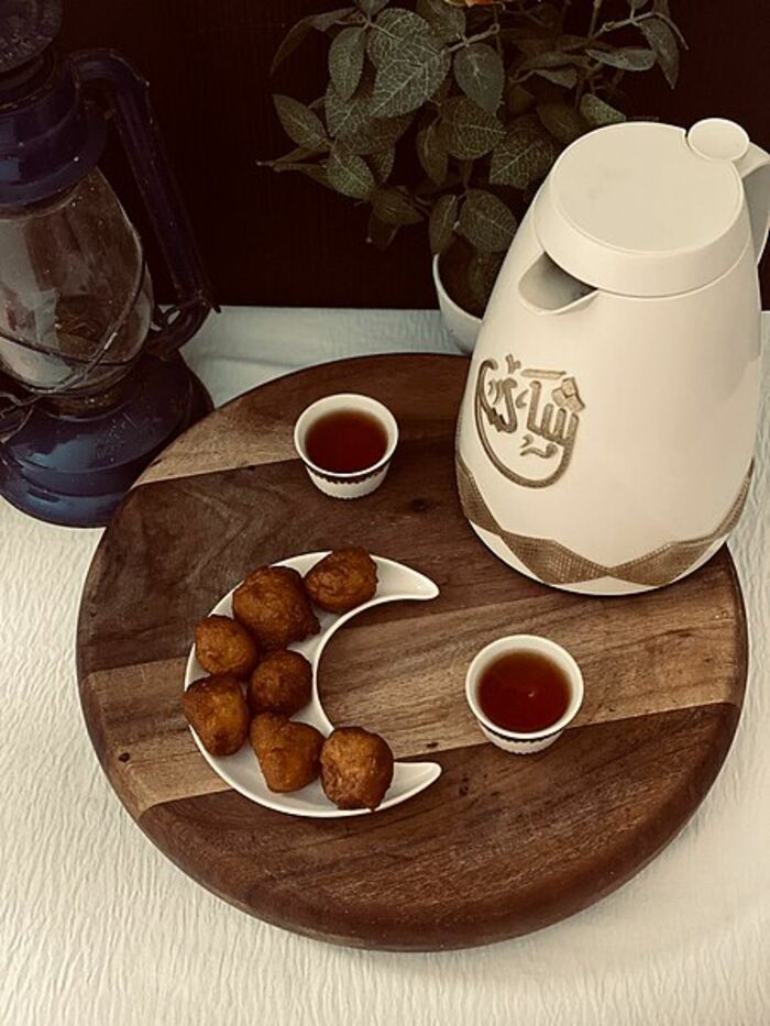 MustTry Dishes in Dubai to Treat Your Tastebuds Savour the flavours