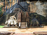 Lion's paws, Sigiriya