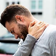 Say Goodbye to Neck Pain with Expert Care in Chicago