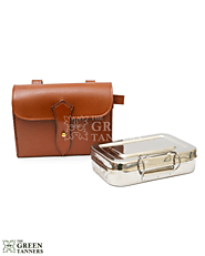 Hunting Sandwich Tin With Tan Leather Case