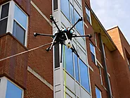 Mastering Mid-Rise Window Cleaning for Sparkling Toronto Skylines