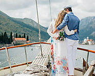 Dinner Cruise Sharing Yacht in Dubai: A Romantic Journey for a Special Couple