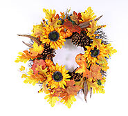 Beautiful Outdoor Artificial Fall Wreaths For The Front Door – Autumn Colors You’ll LOVE
