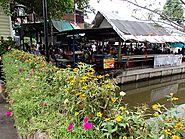 Bang Namphueng Floating Market