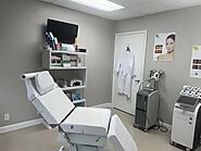 Why Should You Visit a Medical Aesthetics Clinic in Florida?