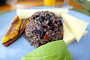 Costa Rican Cuisine for Group Foodies: A Culinary Adventure