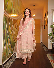 Buy Original Lawn Dresses Shopping For Women Online In Pakistan – Eastern Fashion