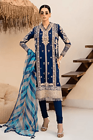 Winter Pakistani shalwar kameez