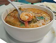 Tom Yum Goong (Spicy Shrimp Soup)