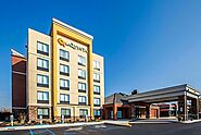 La Quinta by Wyndham Philadelphia Airport - 53 Industrial Highway, ESSINGTON, PA, US, 19029, 2.5 stars