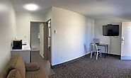 Super 8 by Wyndham Penticton - 2307 Skaha Lake Rd,, Penticton, BC, CA, V2A 6E8, 2.5 stars