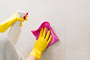 How do you Choose the Best Bathroom Tile Cleaner Spray