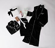 Mother's Day Gift: Personalized Robes, Pajamas and Hampers