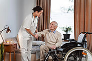 What Are the Benefits of Luxury Senior Living?