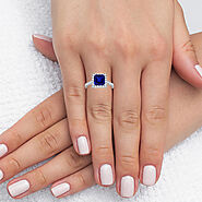 Perfect Traditional Square Cut Four Prong Natural Blue Sapphire Ring (0.80 Carats) 