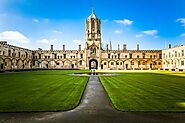 A Comprehensive Guide to Writing Effective Oxford MBA Essays | by Shivam | Nov, 2024 | Medium