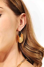 Adored Ribbed Stainless Steel Earrings – Zavstyle