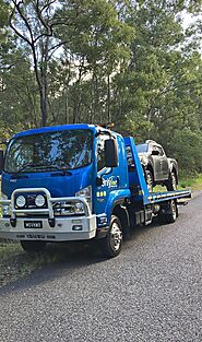 24/7 Emergency Towing in Forest Lake