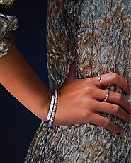 Diamond Fashion Bracelets and Bangles for Women’s