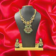 Traditional Lakshmi Devi Jewellery Set – HalfPe