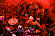 Story of Holi: कौन था प्रह्लाद, जिसे उसके पिता ने कई बार की थी मारने की कोशिश