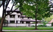 Real Estate or Live-in Art? A Fractious Market for Frank Lloyd Wright