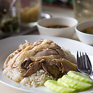 Khao Man Kai (oiled rice chicken)