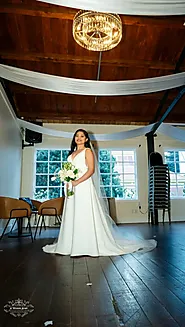 Wedding Dress Stores in Wellington | A Wedding Story