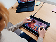 Wacom One 13 touch – High-End Touch-Sensitive Drawing Tablet