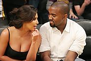 Kim Kardashian két legnagyobb szenvedélye: a fűzők és a szelfik