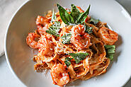 Simple Creamy Tomato Shrimp Pasta Recipe