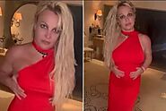 Britney Spears Beach Video and Images Goes Viral - Britney Spears admits she wants butt injections