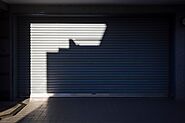 5 Essential Tips for Choosing the Right Garage Door Repair