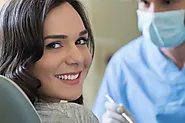 How a Cosmetic Dentist Can Help with Oral Health and Looks