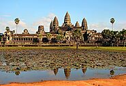 Visit the highlights on the Angkor small circuit