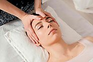 Velvet Skin: The Advantages of Pressure Point Face Massage