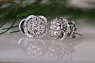 Guide to Choosing the Perfect Diamond Earrings
