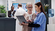 How Does Medical Queue Software Simplify Patient Wait Times?