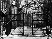 Giorno della Memoria: le foto storiche del campo di sterminio di Auschwitz
