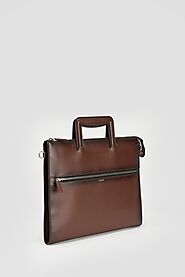 How to Style a Leather Bag for Men: From Casual to Chic
