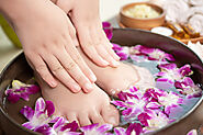 Website at https://www.grapplessaloonandspa.com/pedicure-manicure