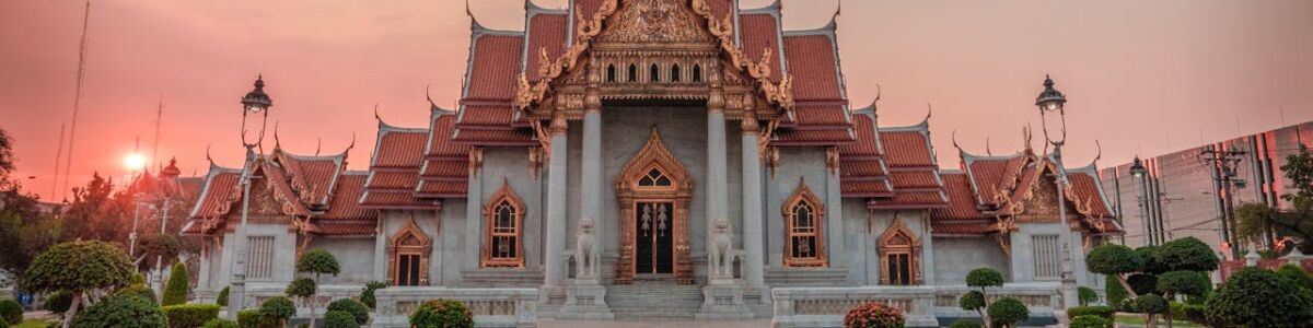 Listly 05 of bangkok s most iconic temples a visitor s guide headline