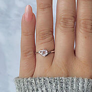 Soft Pink Elegance: Rose Quartz Rings