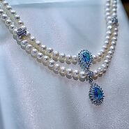 Double strand Pearl necklace with blue crystals